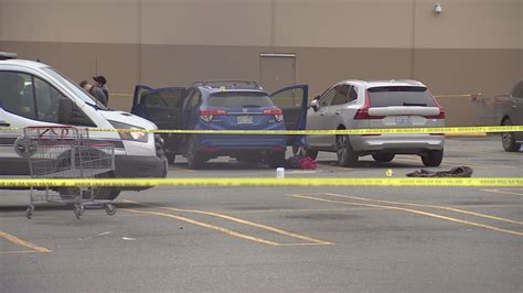 Tukwila costco shooting today. Things To Know About Tukwila costco shooting today. 